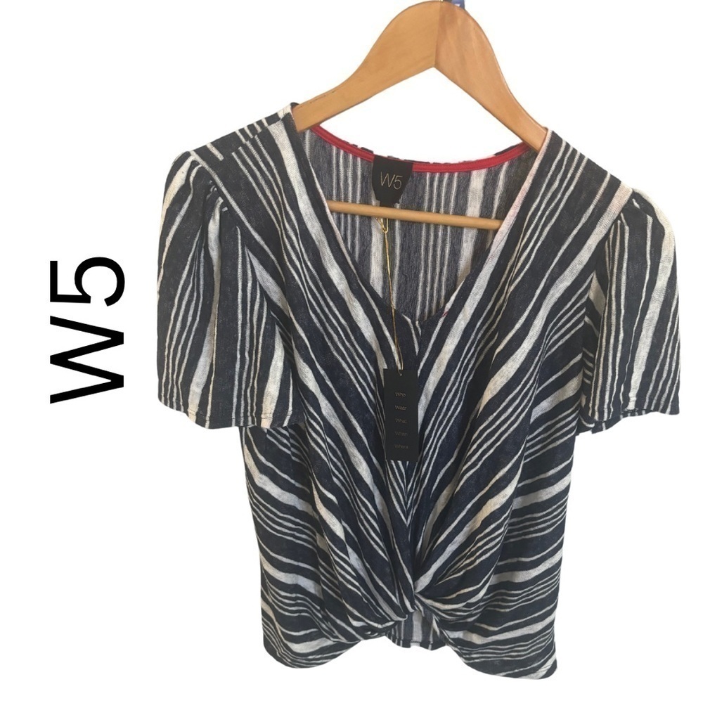 W5 | NWT Large Navy Blue + White Stripes Twisted Knot Front